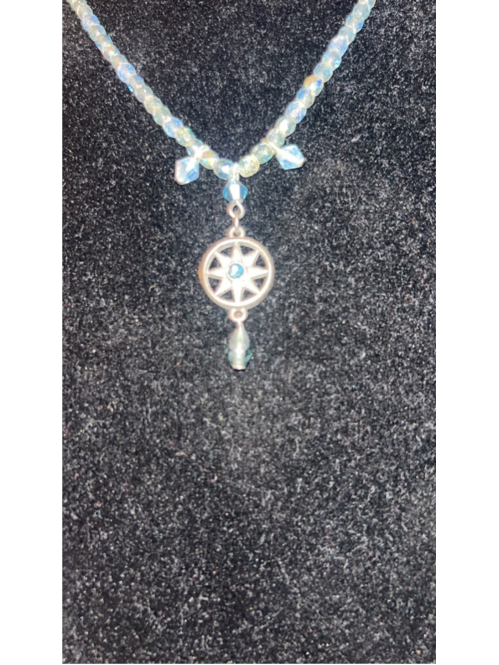 Women's Unbranded Beaded Necklace One Size Light Blue Silver